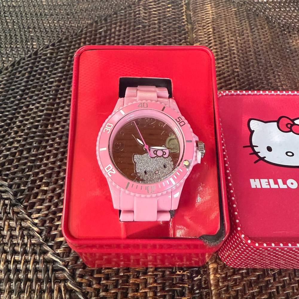 Hello Kitty, watch